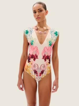 Liset one piece