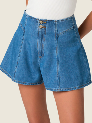 Joelle Short